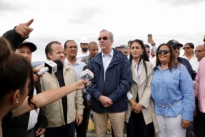 Presidente Abinader supervisa niveles de presas de Hatillo, Monción, Taveras y Rincón ante el paso del Huracán Melissa