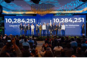 República Dominicana recibe 10.2 millones de visitantes en 11 meses