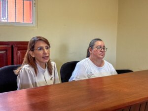 Gobernadora Claritza Rochtte se traslada a Guananico para dar seguimiento a situación de carretera