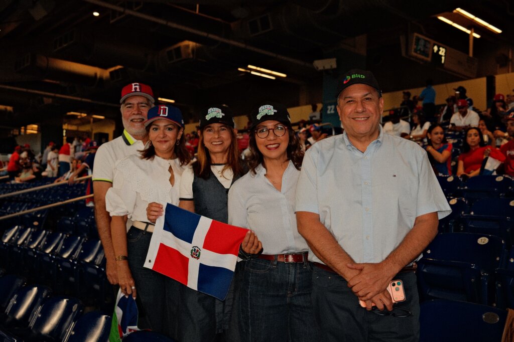 Más de 200 clientes BHD disfrutan del Clásico Mundial de Beisbol 2026