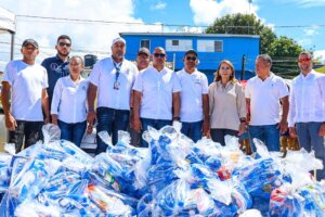IDAC lleva ayuda a familias afectadas por las lluvias en Villa Montellano